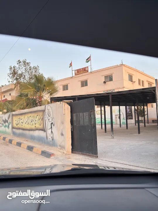 بيت مؤجر لوزارة التربية والتعليم