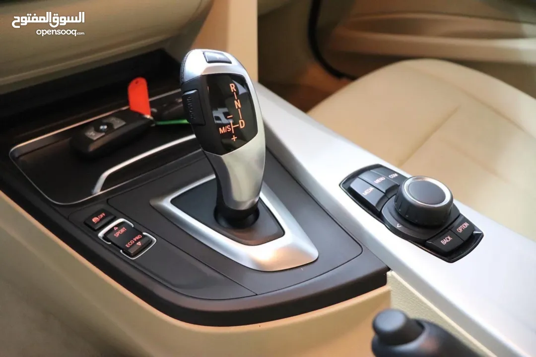 BMW 318 2019 للبيع