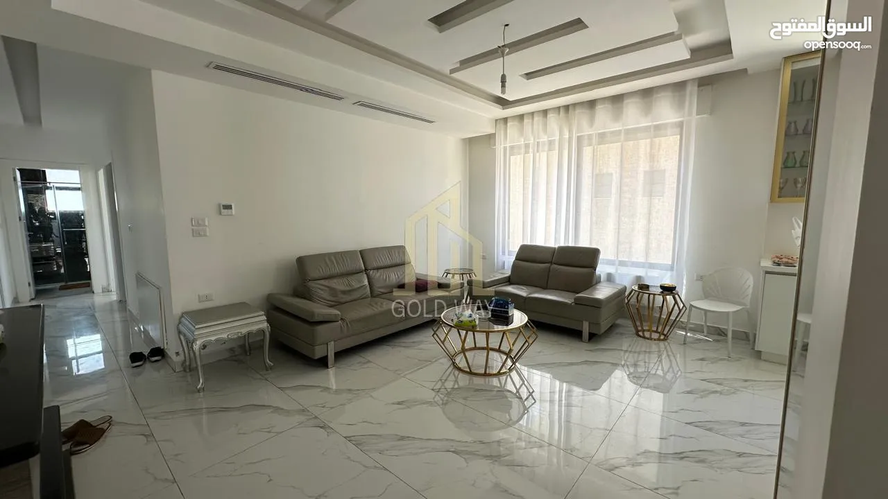 في أجمل مناطق الرابيه شقة أرضيه 196م مع ترس 50م بتشطيبات راقية / ref 9547