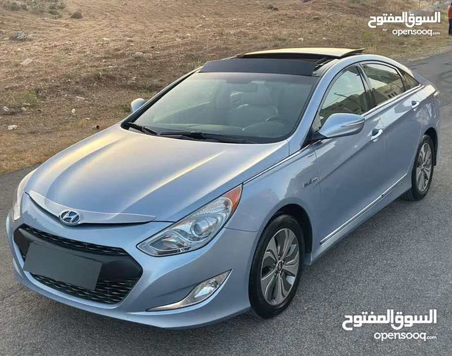 هيونداي سوناتا 2015 وارد الوكالة مالك اول بحال الشركة اعلى صنف ممشى قليل 7 جيد