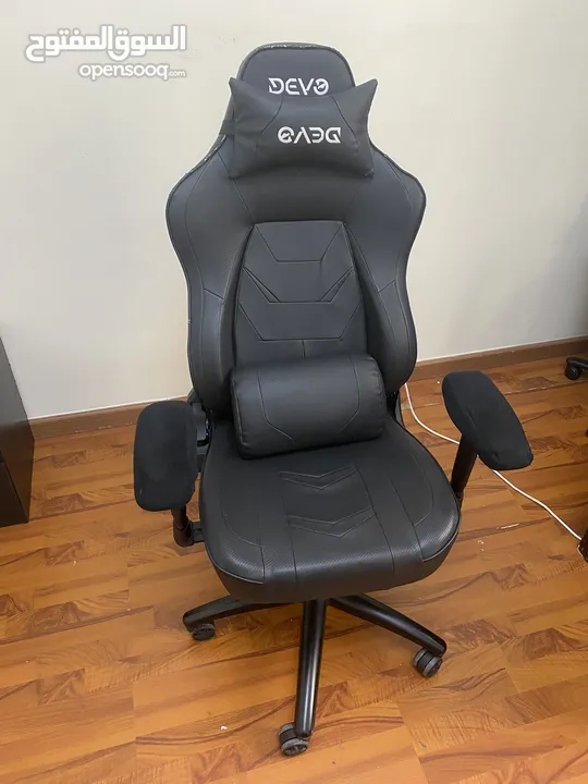 كرسي العاب ديفو للبيع  Devo gaming chair for sale