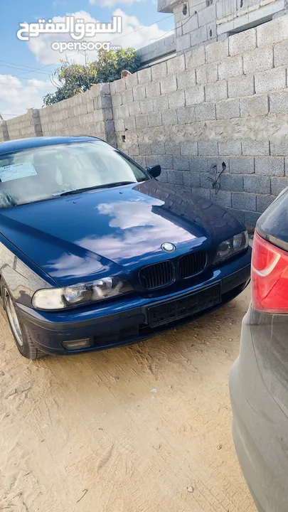 Bmw 523 فنس