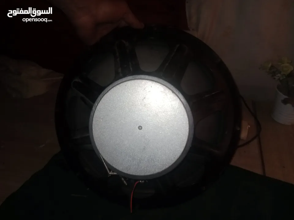 التواصل واتس اب سماعه حفلات صوت زلزال