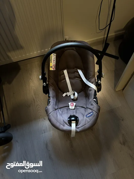 Chicco Car seat