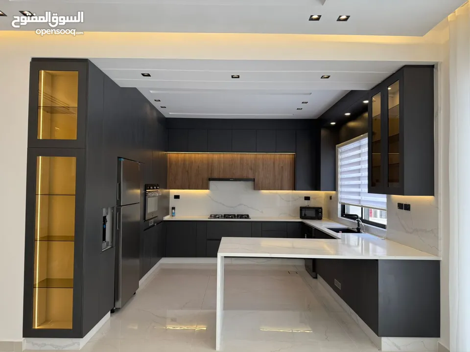 شقة شبه مفروشة للإيجار في عبدون ( Property 38508 )-175064043