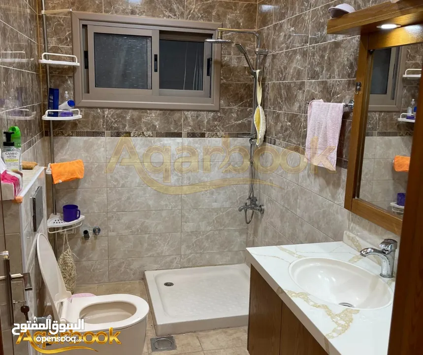 رووف مفروش للايجار في البيرة