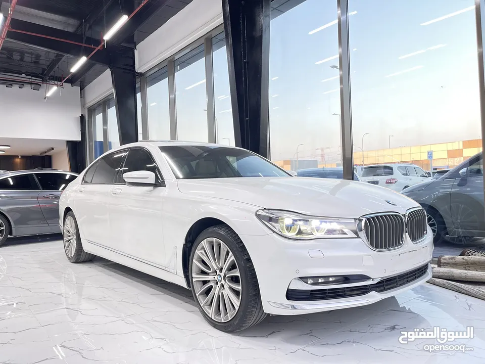 BMW 730i 2016 GCC Space Very clean V6/ 155,000 KM