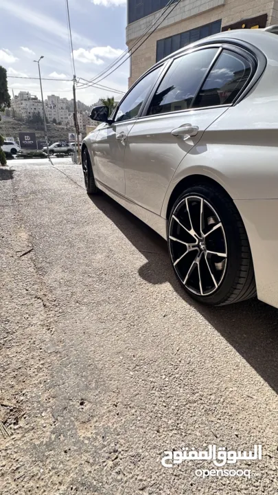 BMW   بحالة ممتازة