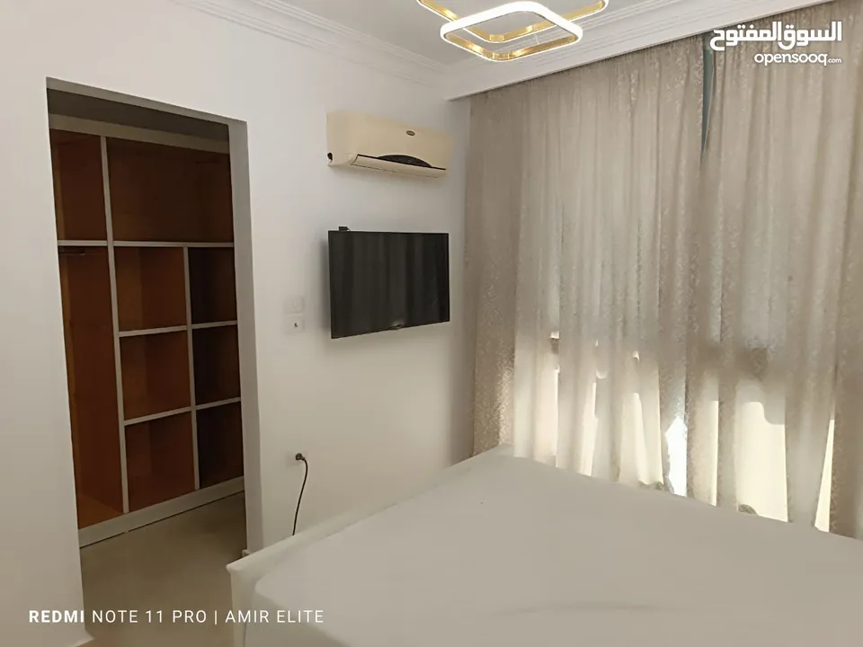 شقه مفروشه ومكيفه للإيجار فى كمبوند وان قطاميهFurnished apartment  in compoundone katameya for rent