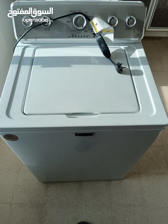 غسالة maytag جديدية للبيع بداعي الهجرة