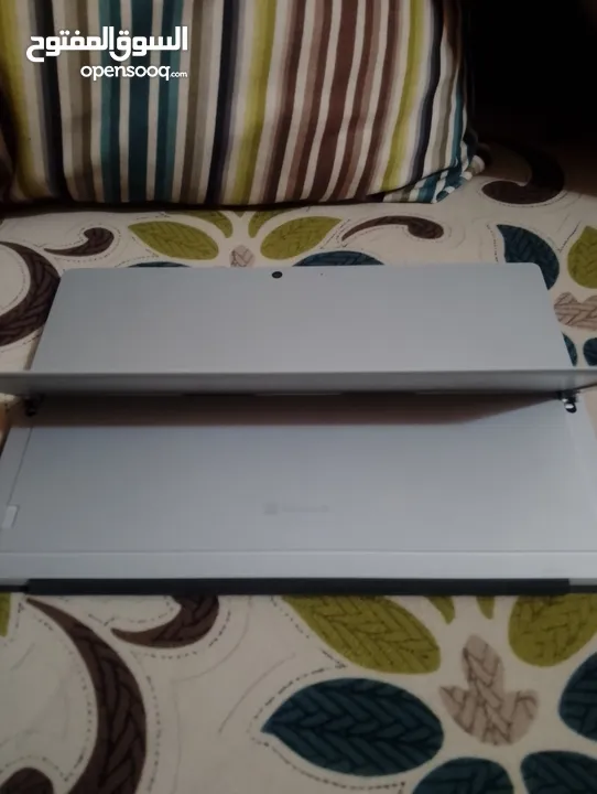 جهاز Microsoft surface Pro 7 للبيع