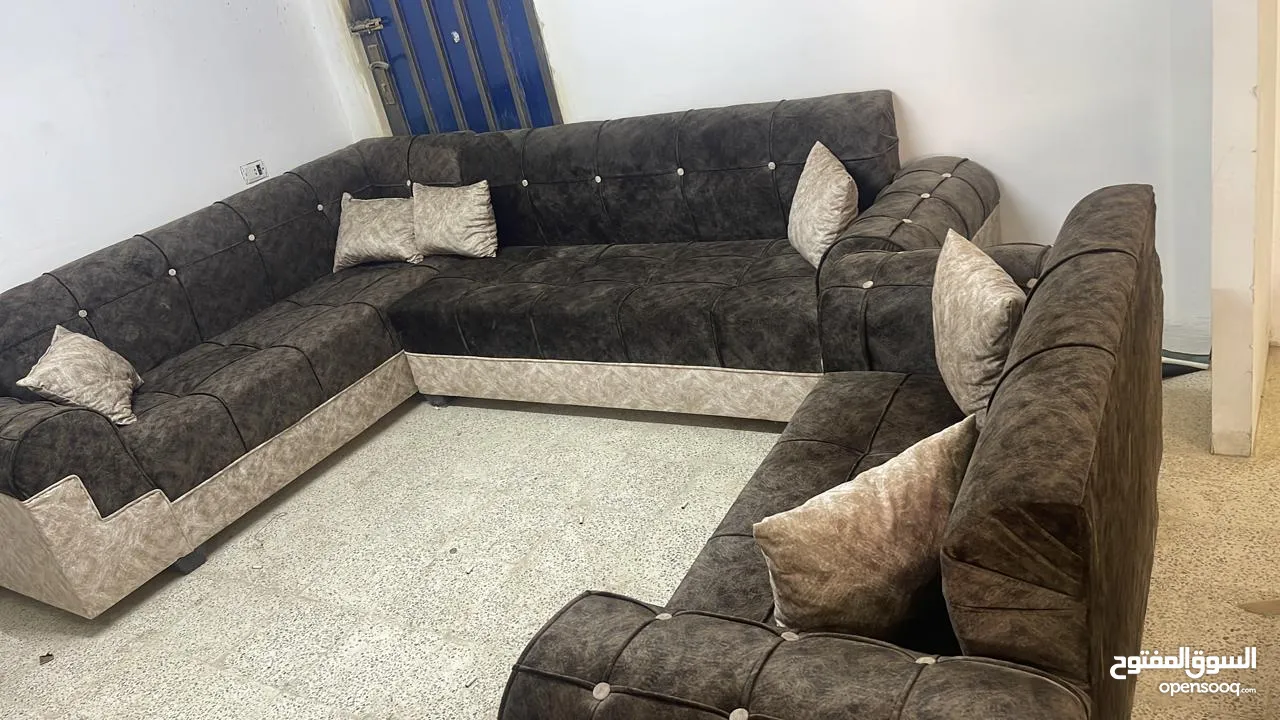 كورنرات 9مقاعد حرف L معاه كمان مجوزه بسعر الجملة من مفروشات ماسة لاتردد بل اتصال والحجز