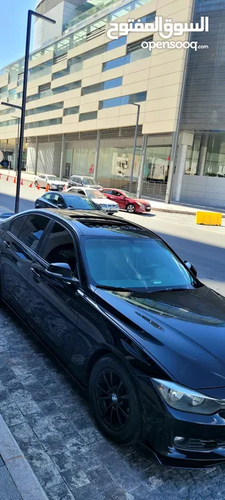 بي ام 320i السياره كهرباء مع بنزين محرك توين بور تيربو اصلي 2000cc ممكن البدل  من المالك مباشر