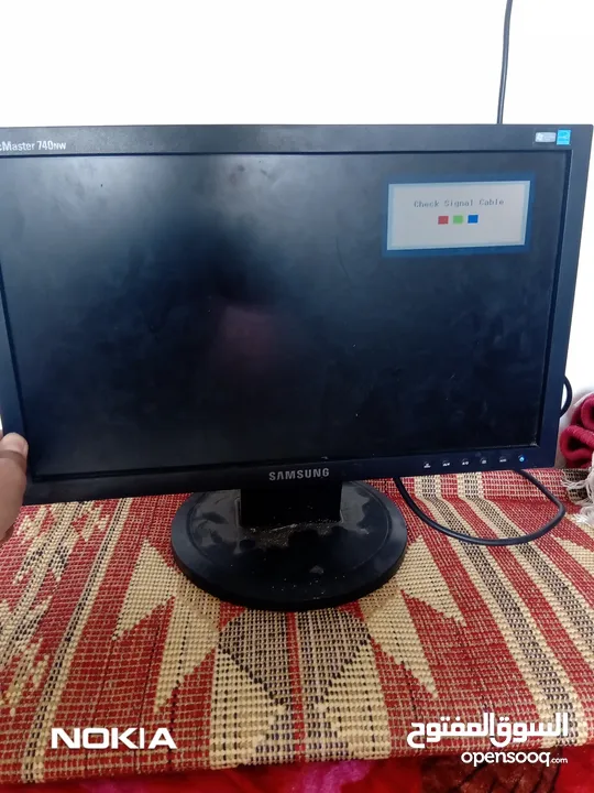 شاشة كمبيوتر سامسونج