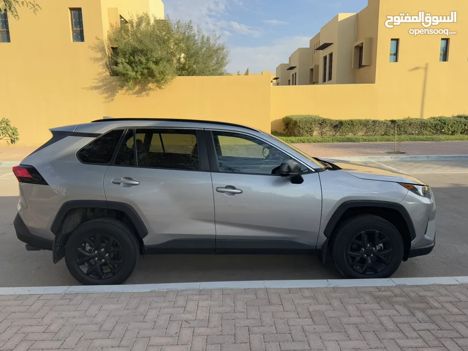 TOYOTA - RAV4