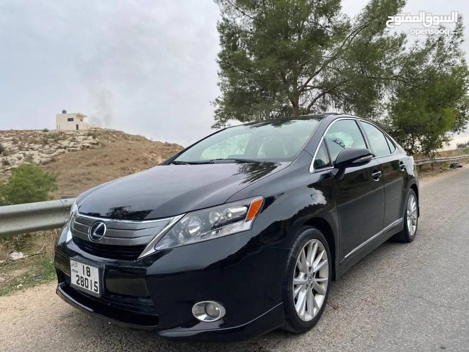 لكزس hs250h للبيع موديل 2010