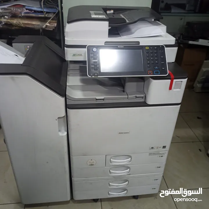 ماكنه تصوير ملونه نوع ريكو موديل 4503 فل نظافه صوره مرايه  مواصفات عاليه دقه بالطباعه
