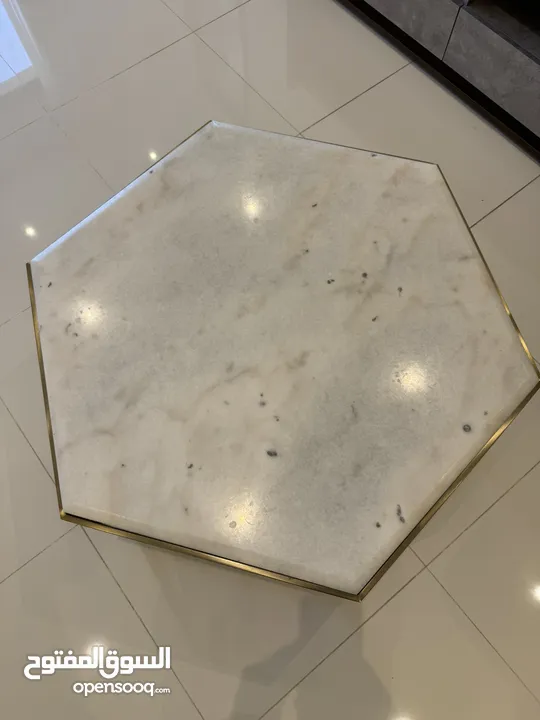 Marble stone table for sell urgent