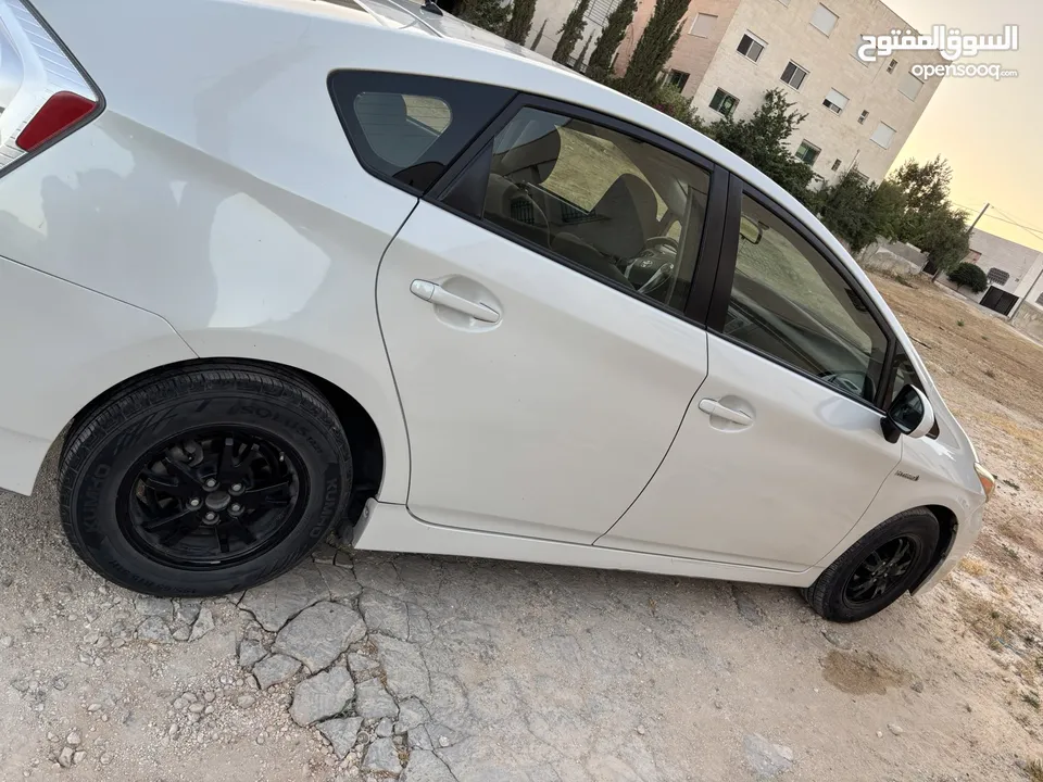 بريوس 2015