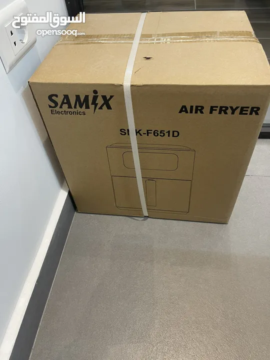 Samix Air frayer SNK-F651D مستعملة
