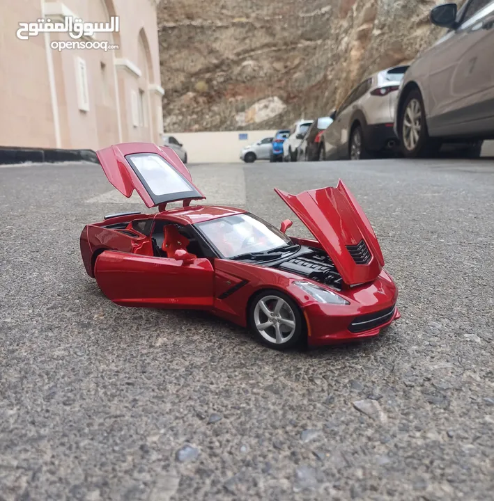 CAR MODEL 1/18 SCALE موديل السيارة 1/18