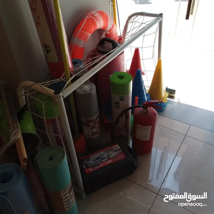 هدف كرة قدم كامل متوفر عدة مقاسات أعلى جوده للحديد مع الشبك يوجد خدمة توصيل لجميع المحافظات