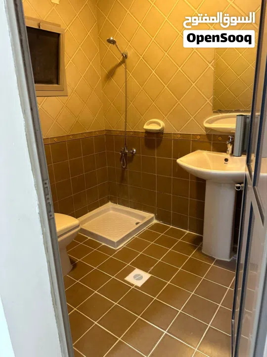 شقه للبيع بالرفاع