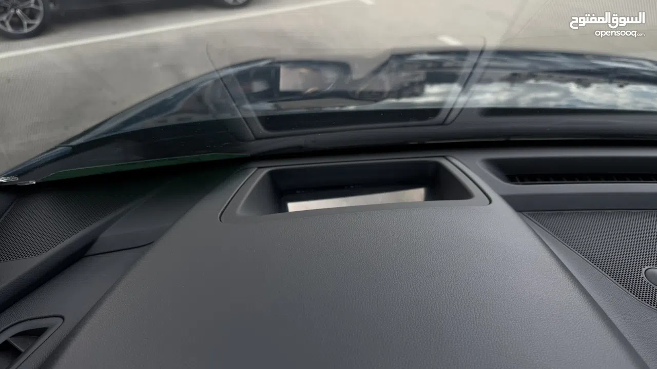 كيا سورينتو بزنز ترخيص 2023 محرك 1600 هايبرد   240 حصان دفع  4×4