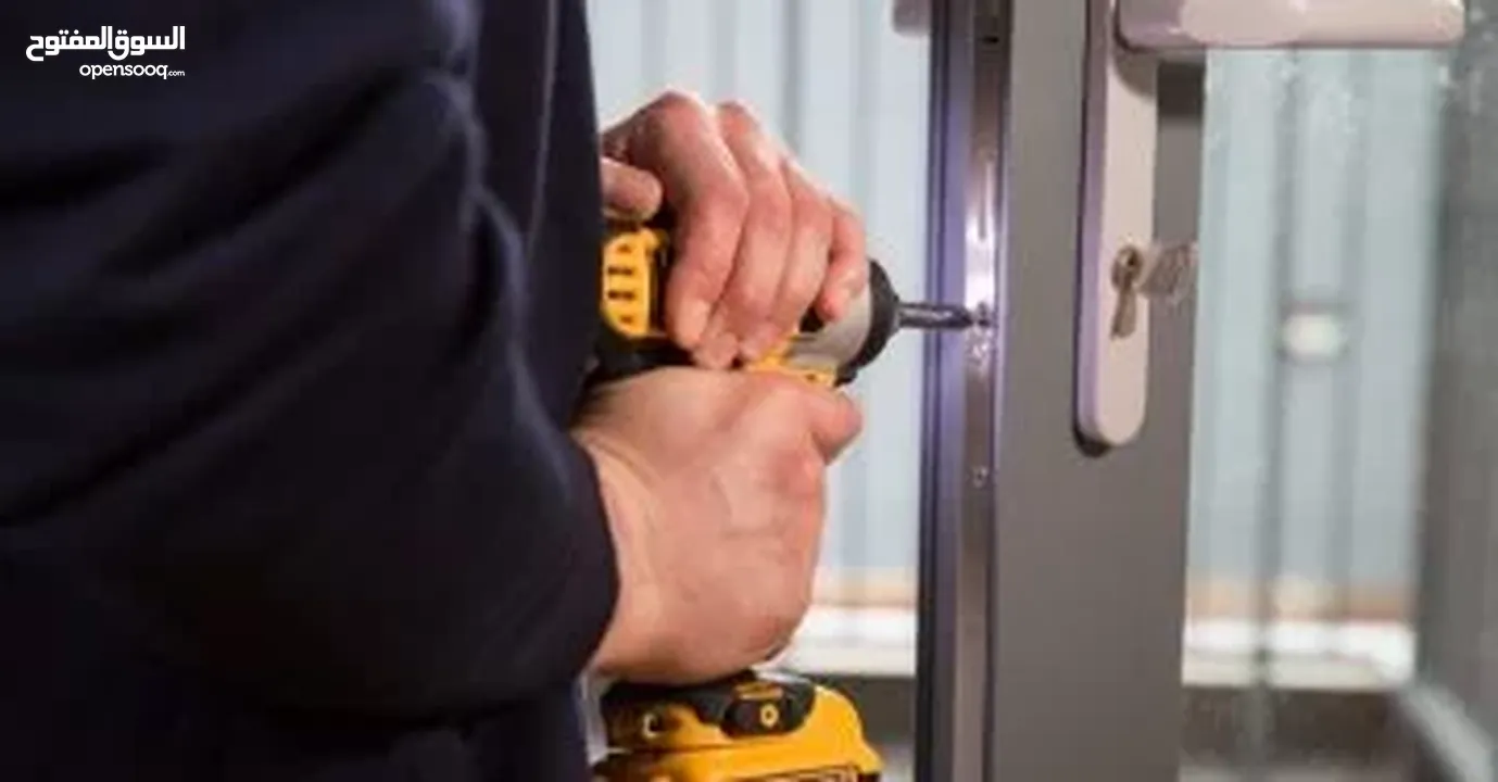 door and lock all kind fix repair and replacement best locksmith services all Muscat  available