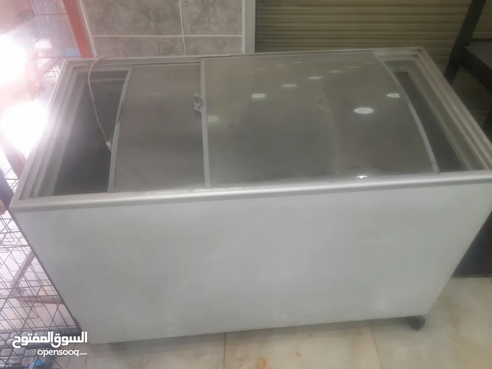 فريزر مستعمل شغال تبريد ممتاز