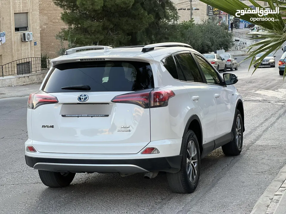 راف فور XLE موديل 2017 فحص كامل 7 جيد فُل اوبشن مع فتحة 4X4 بحالة الوكالة مميز للبيع