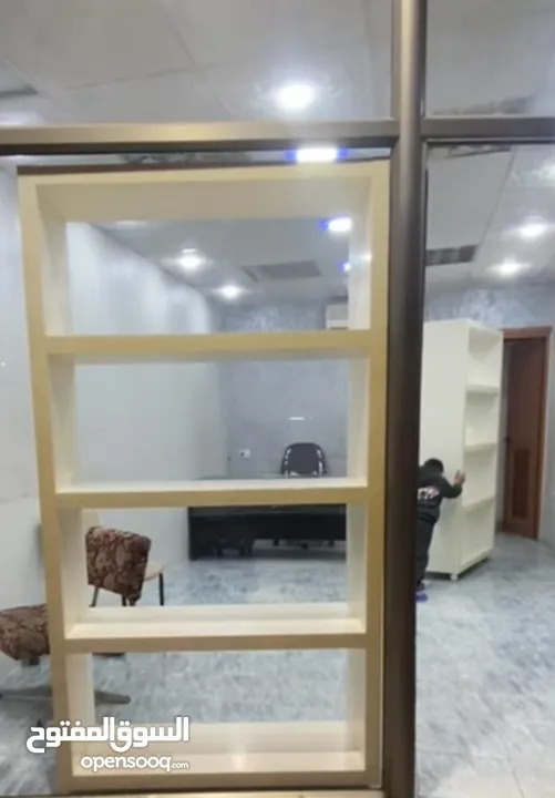 رفوف مفتوحين من الجلين للبيع