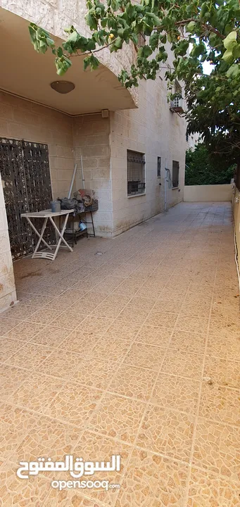 شقه غير مفروشه للإيجار في اربد - قرب دوار النسيم