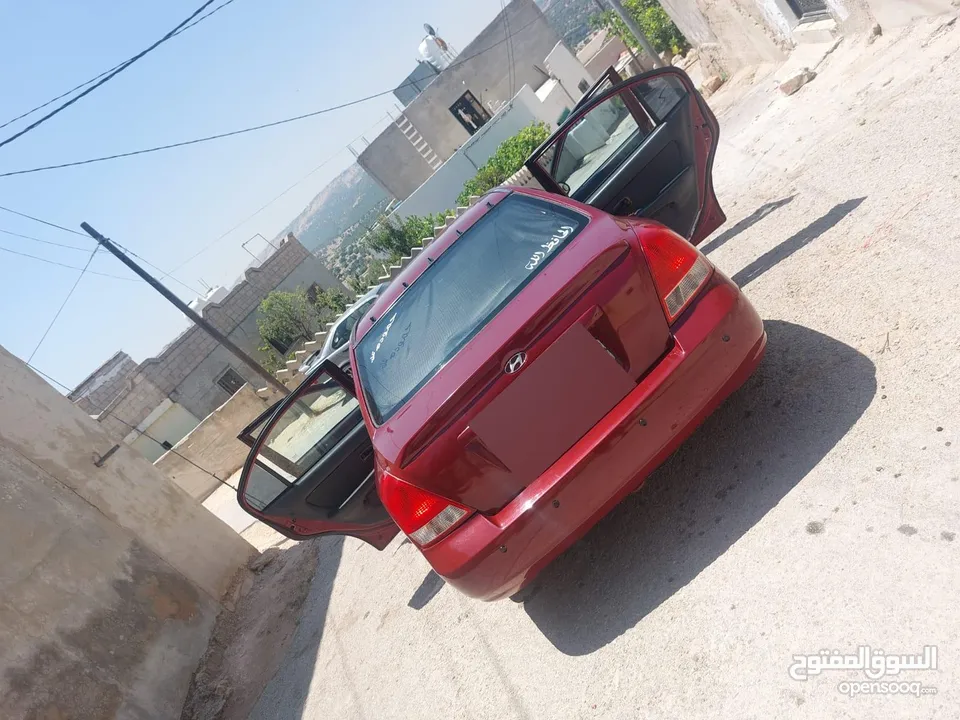 هونداي النترا اكس دي مديل 2001