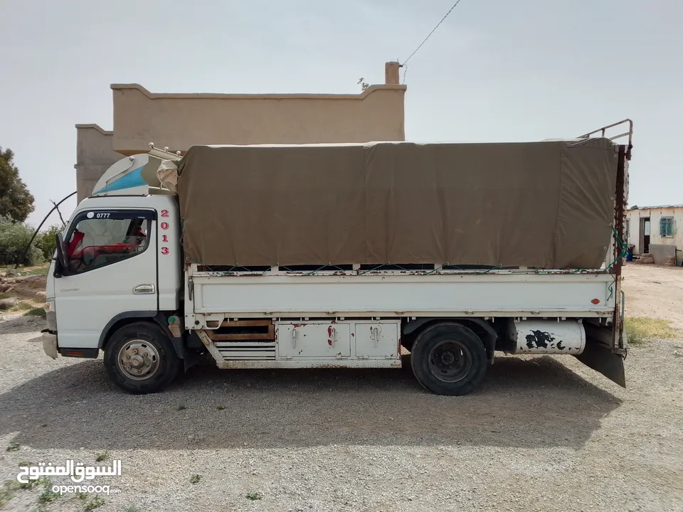 متسوبيشي كانتر شصي طويل