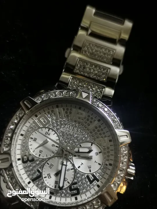 Amazing genuine GUESS Watch with strass