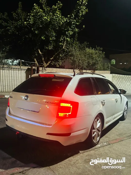سكودا اكتافيا