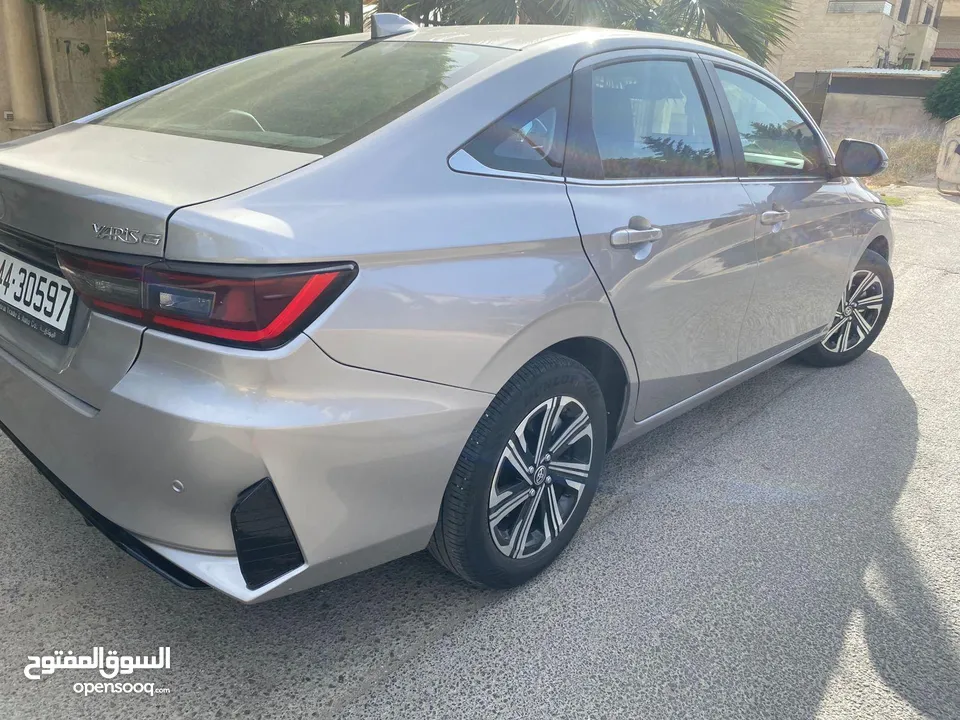 تويوتا يارس ياباني اصلي  لاتزال على كفالة الشركة موديل  2023 للبيع الشكل الجديد