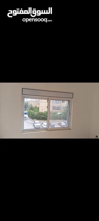 شبابيك وابواب واباجورات