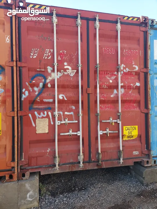 حاويات فارغة 40 قدم هاى كيو نظيفة جداا مع البيانات الجمركية