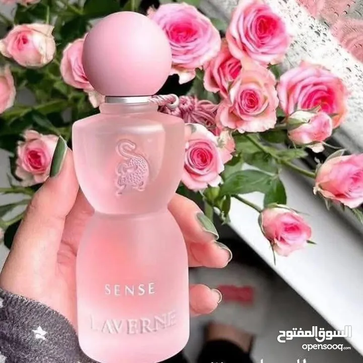 واخيرا وبعد طول انتظار وصل عطر جورجينا اصلي يا صبايا كميه محدوده بس 20علبه وفرنا