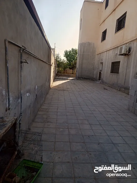بيت مستقل للبيع