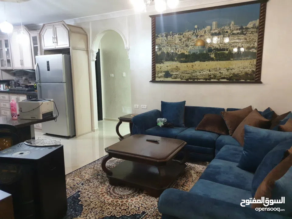 شقة مفروشة للبيع / بيرزيت / مقابل الجامعة