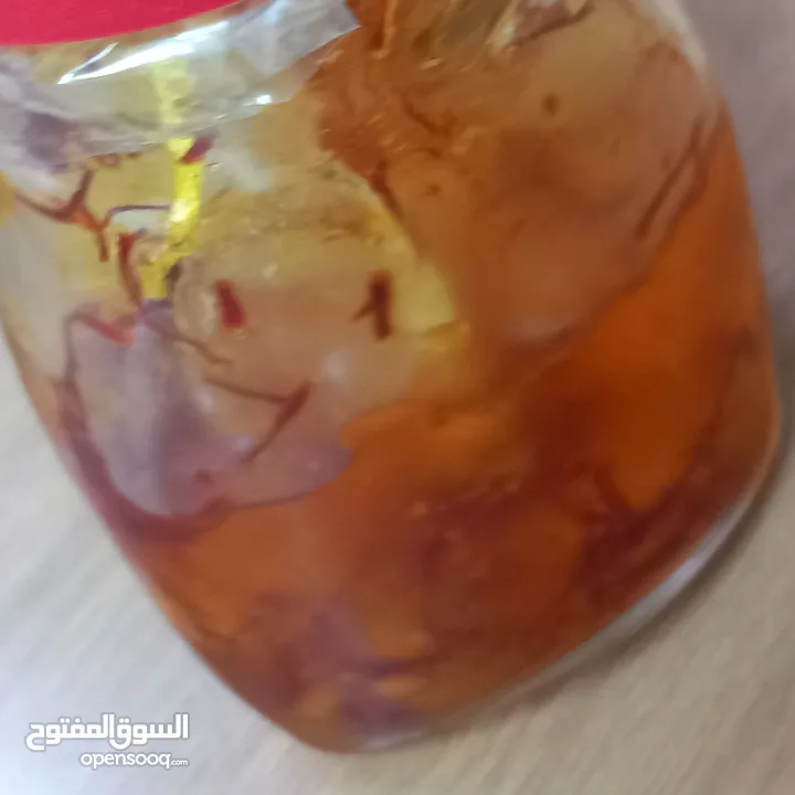 الزعفران الإيراني الذهب الاحمر  للبيع