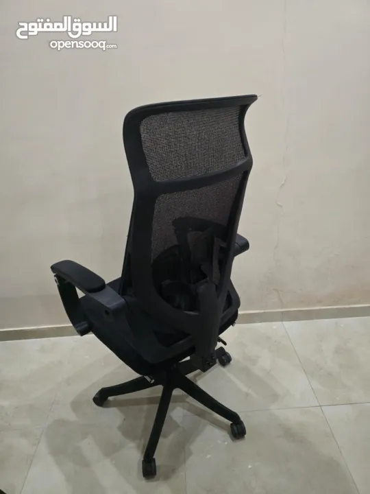 مكاتب وكراسي مدير طبية حديثة مودرن جديدة للبيع