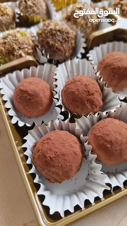 La BonBon Chocolate  شوكولاته شغل يدوي مميزة بجودة عالية  و مصممة لالك انت ، شوكولاته بلجيكي و فرنسي