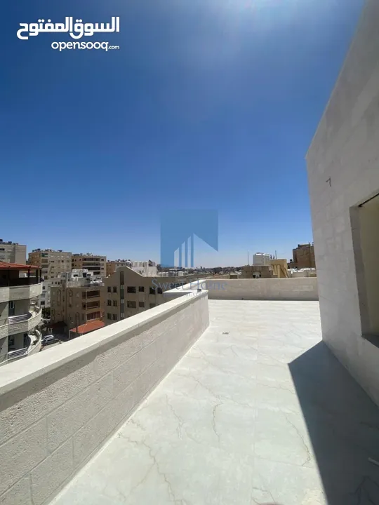 شقة فاخرة للبيع في تلاع العلي  - خلف السلطان طابق ثالث 170م مع روف دوبلكس 173م لم تسكن