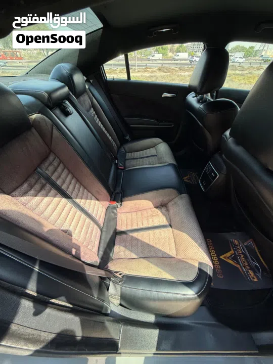 Dodge charger 2019 gt option (super track back).