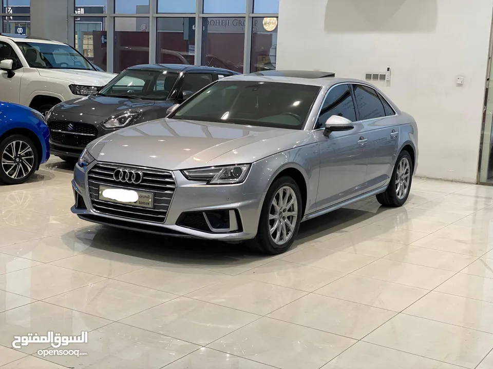 Audi A4 / 35-TFSI 2019 (Grey)