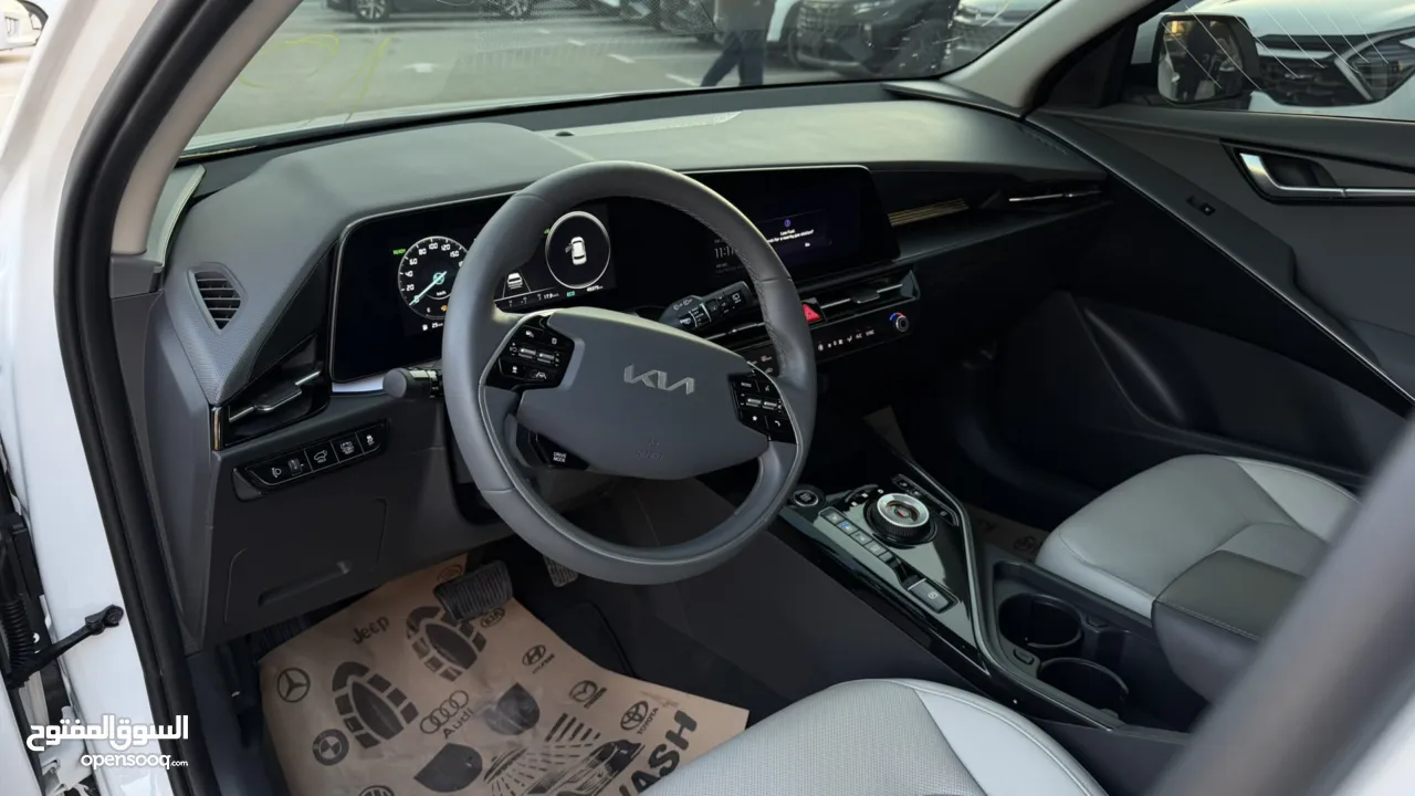 كيا نيرو ترخيص 2023 محرك 1600 هايبرد جير أوتوماتيك 141 حصان